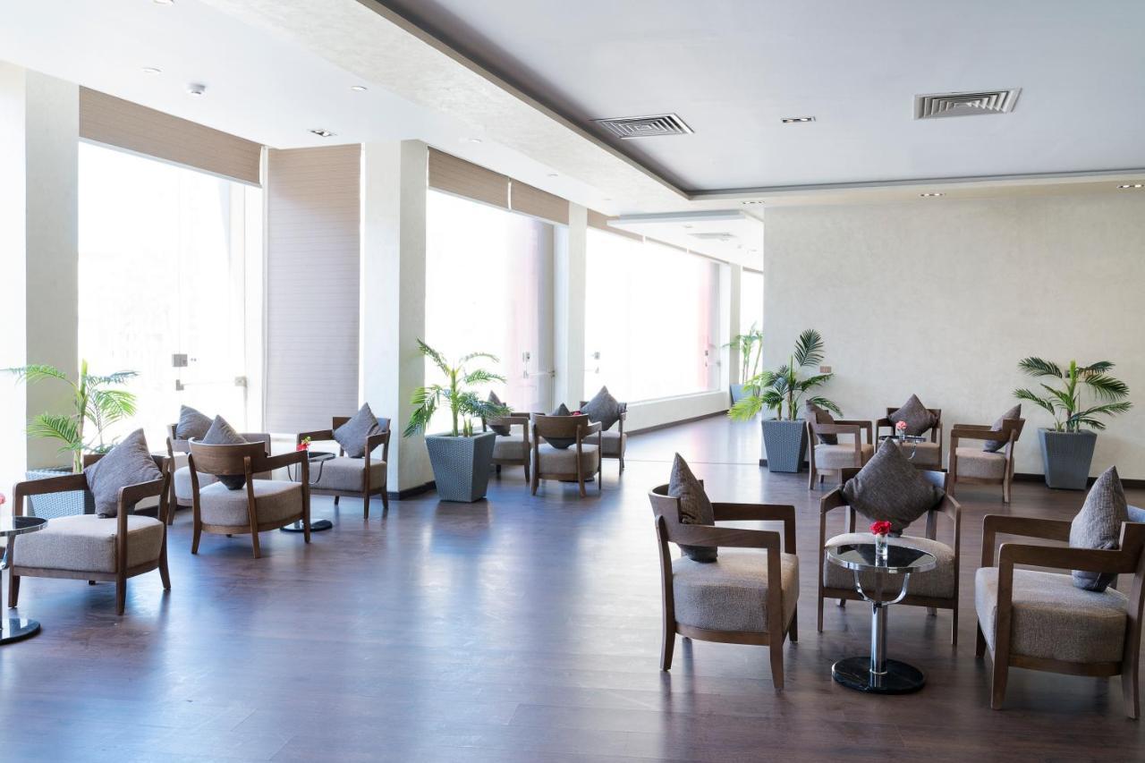 Grand Ocean El Sokhna Hotel Ain Sukhna Bagian luar foto The lounge at the airport
