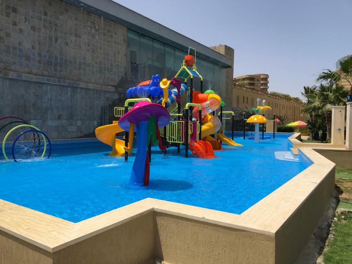 Grand Ocean El Sokhna Hotel Ain Sukhna Bagian luar foto Splash the Sun City